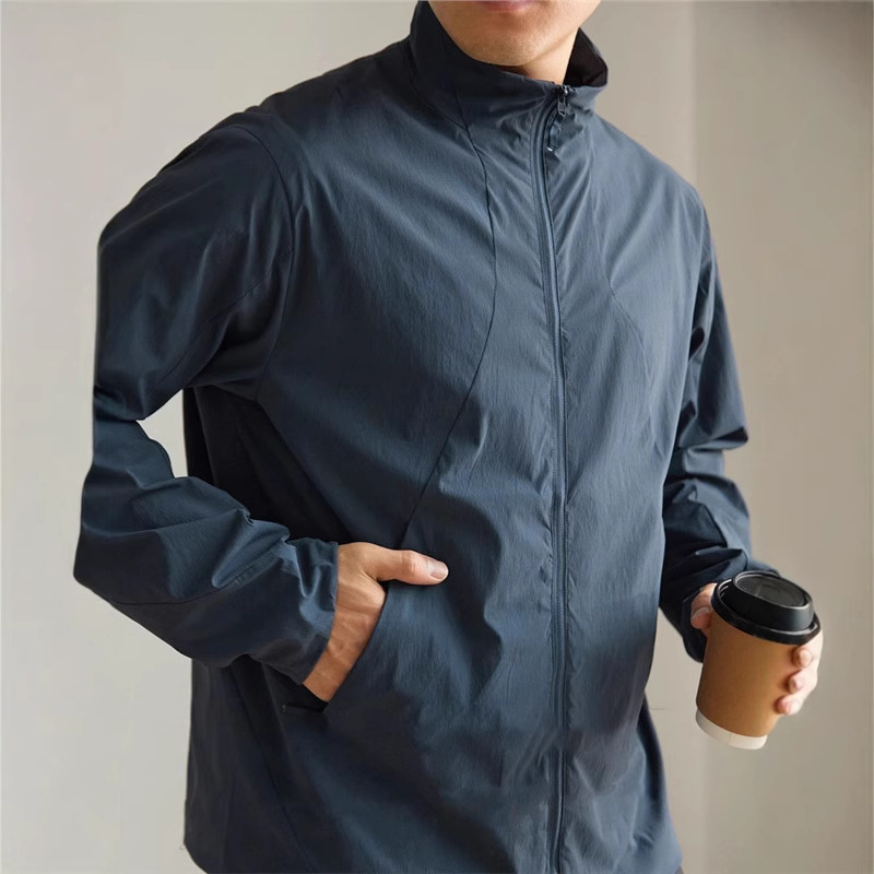 Męskie kurtki trekkingowe Adve – Outdoor Adventure Windbreaker recenzja i cena